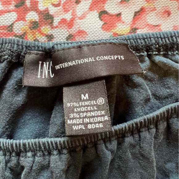 INC Women’s Blue Tie dye look top 3/4 sleeve - Picture 3 of 3